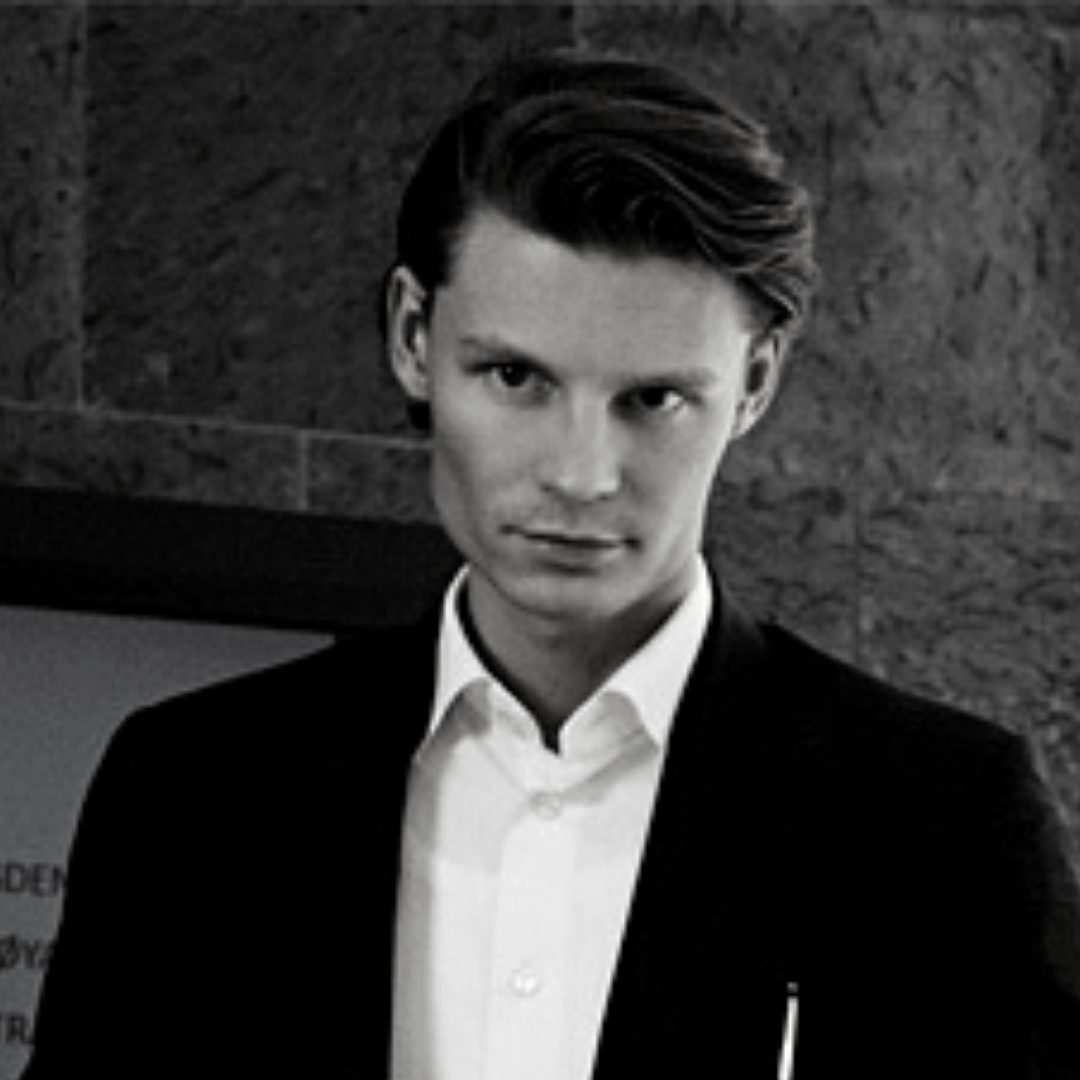 Daniel Storløs, Enevo